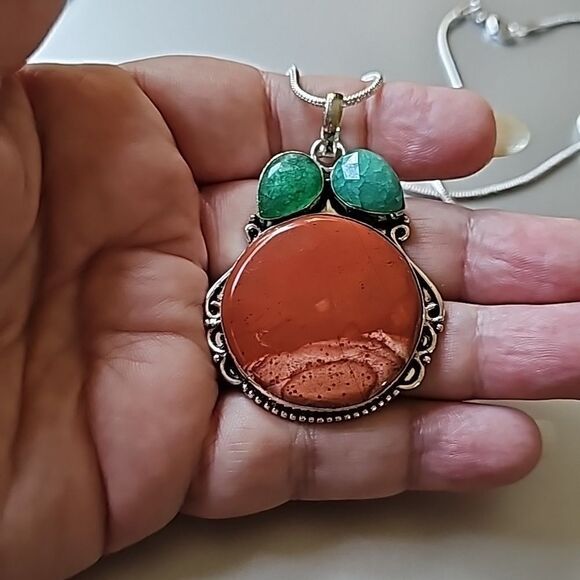 Natural Jasper w/Emeralds Stone Necklace 18" 925 Silver - Picture 5 of 6